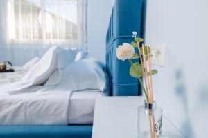 Lady 40 Sea View Apartment with Terrace, Vlore