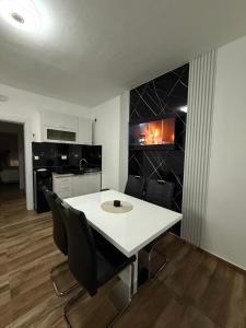 4S Apartmani Sutomore