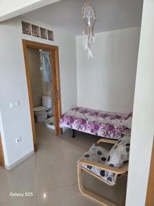 Studio 1st line with sea views and pool in Gandia playa