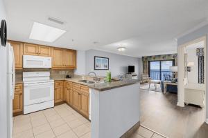 Oceanfront 3BR Condo Sleeps 10 Luxe Stay in Myrtle Beach
