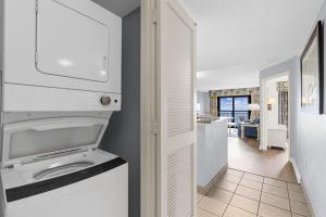Oceanfront 3BR Condo Sleeps 10 Luxe Stay in Myrtle Beach