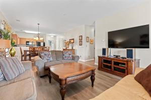 3BR Barefoot Resort Condo in North Myrtle Beach! Dog Stays FREE