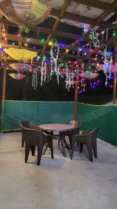 Kaafal tree cottage and restaurant