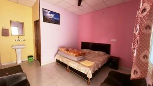 Kaafal tree cottage and restaurant