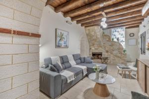 Neriana Villa - Garden Paradise