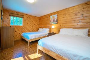 Karaoke Lodge in Madawaska, Big Group-Friendly