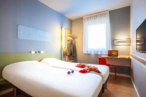 Hotels ibis budget Sens : Chambre Lits Jumeaux