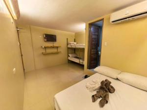 Colonial Inn - Colon & Borromeo Streets, Downtown Cebu City