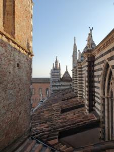 Loft Vicolo di Vallepiatta 2 min Piazza del Campo con parcheggio