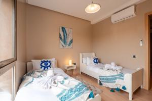 3BR Prestigia | Pool | Parking | 12min Centre