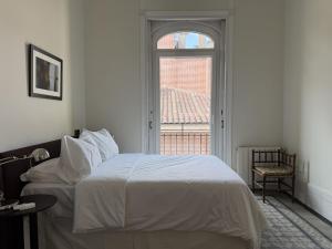 1905 Corner Flat - Temporary Stay - Las Letras