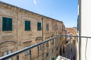 NURAS - Casa Aurelia square view old town img14