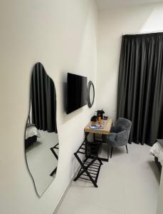 Poerio Station Rooms & Apartment