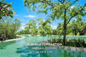 Juriquilla Home, 5 Bedrooms, 3 Community Pool