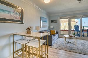 Ocean Views + Resort Pool! N Topsail Beach Condo