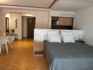 Unique Apartahotel 2-3