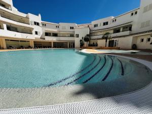 Bella Vita Apartment in Porches mit Meerblick an der Algarve