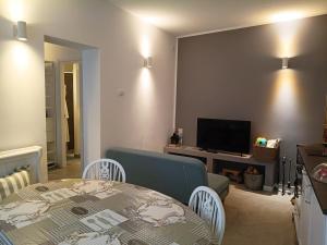 Casa al Lago, Tapigliano, Nebbiuno, cozy apartment