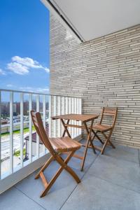 Airport & Center Superior Apartments