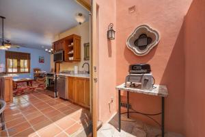 Welcome to Casa Rincón Mágico, your cozy one-bedroom escape.