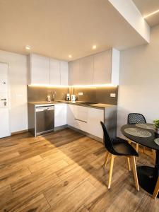 Claudia Luxury Apartment near the beach with a pool, gym, and secure gated parking