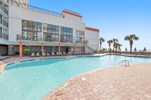 Tropical Suite at Oceanfront Resort w Lazy River
