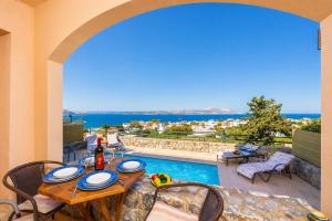 Ariadne Villa