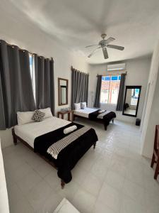 Mittoz House with beach access in Holbox downtown