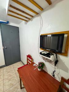 Carl Andrei Transient House