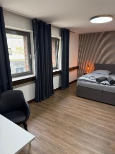 Garland-Rooms