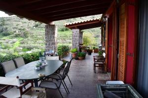 Red House Retreat Aegina Kontos