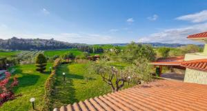 Elia Elegant Summer House