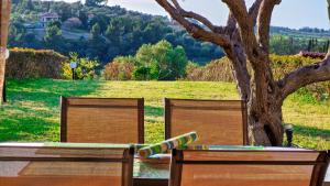 Elia Elegant Summer House