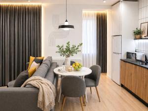 Modern Studio City Center дуже тепло! Netflix