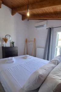 Nostos Apartment
