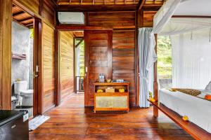 Escape To Paradise With Private Pool