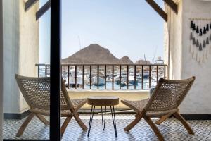 Cozy and Central 2 Beds 1 Bath Cabo Marina Condo