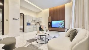 Elegant 2BR Apartment NZL288
