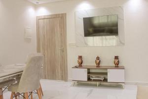 Calm & Cozy Apartment with Pool near the Sea in Achakar, Tangier