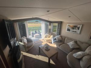 Millfields Holiday Park - Diamond Deluxe - Coastal Caravan Breaks