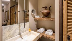 AMare Luxury Rooms