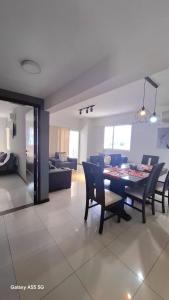 Luxury Apartment -3 bedrooms