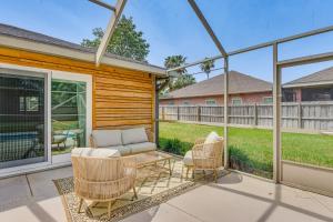 Pool Days! Family Getaway Near Pensacola Beach