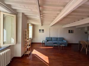 Tavoleria 2BR Apartment Pisa City Center