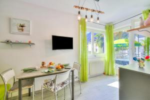 Marinas Green Home - Happy Rentals