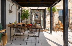Beautiful Home In Posedarje With Private Swimming Pool, Can Be Inside Or Outside