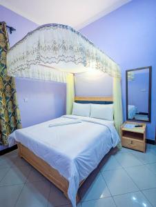 New Harambee Hotel
