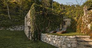 Charming garden apartment in a 1920s stone house