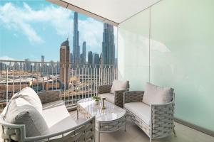 Luxury 2BR Burj View, Walk to Dubai Mall