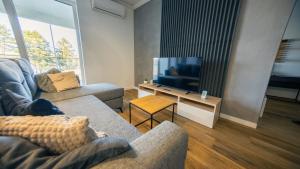 Apartament Bassotto nad jeziorem Białym